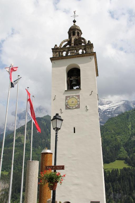 Hotel Des Alpes Champéry Exterior foto